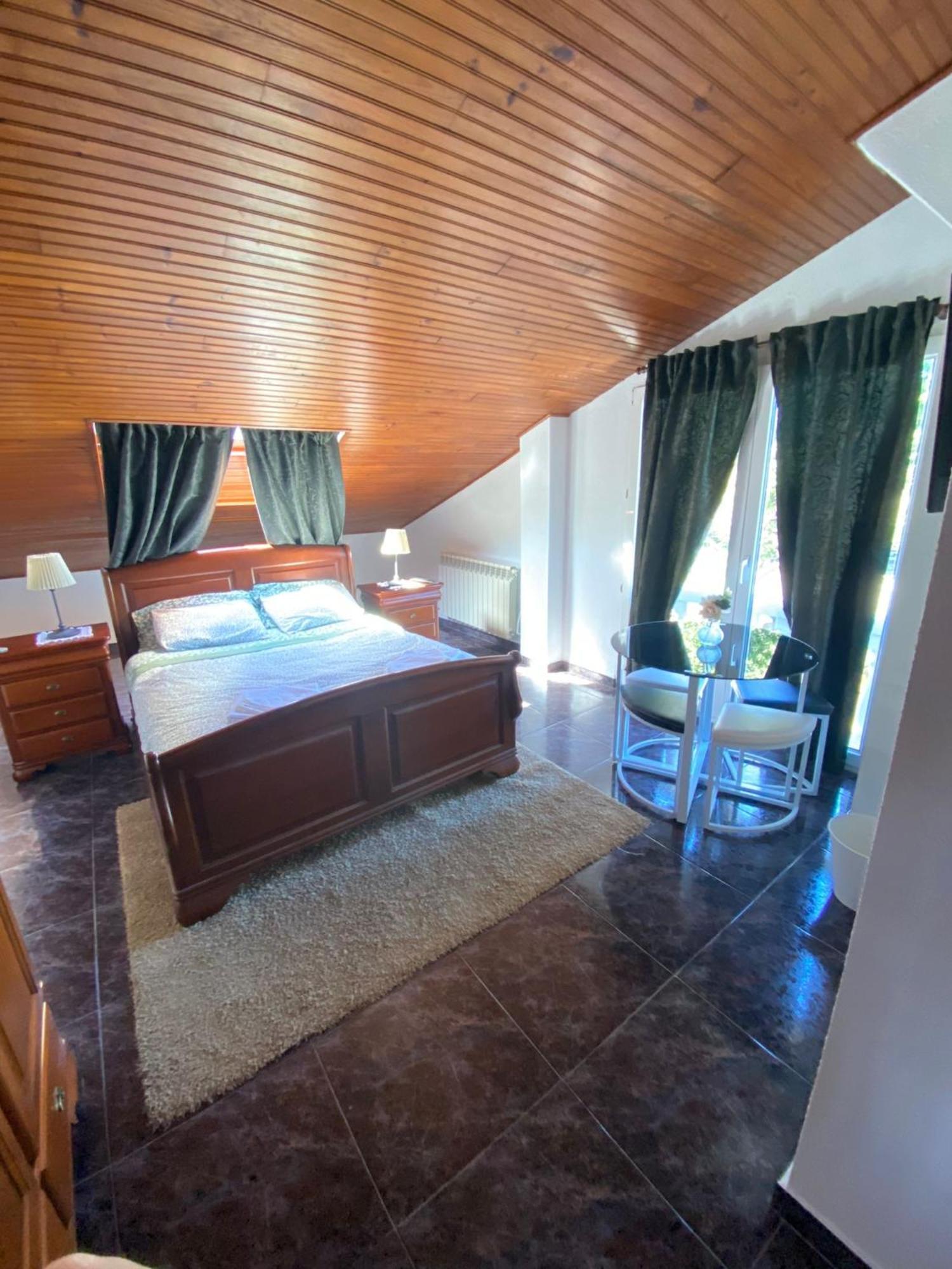 Jmca Hotel Castro Urdiales Bagian luar foto